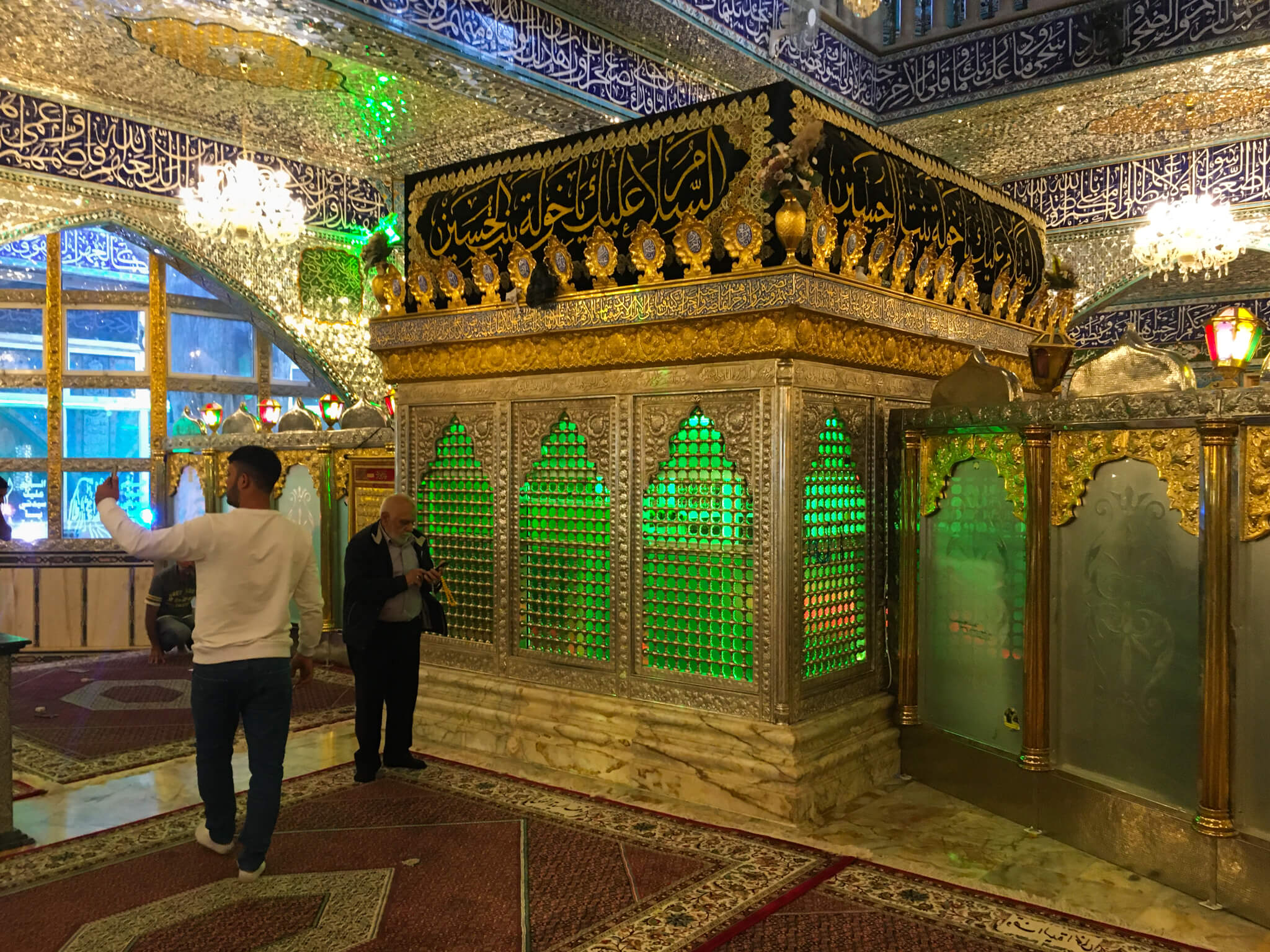 The ornately decorate tomb inside the Sayyida Khawla shrine.